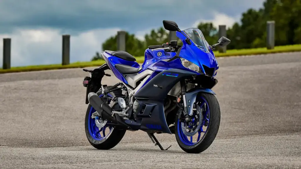 Moto Yamaha YZF-R3